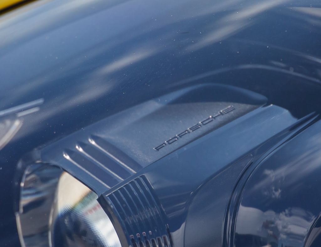 Certified 2024 Porsche 718 Boxster RWD image 30