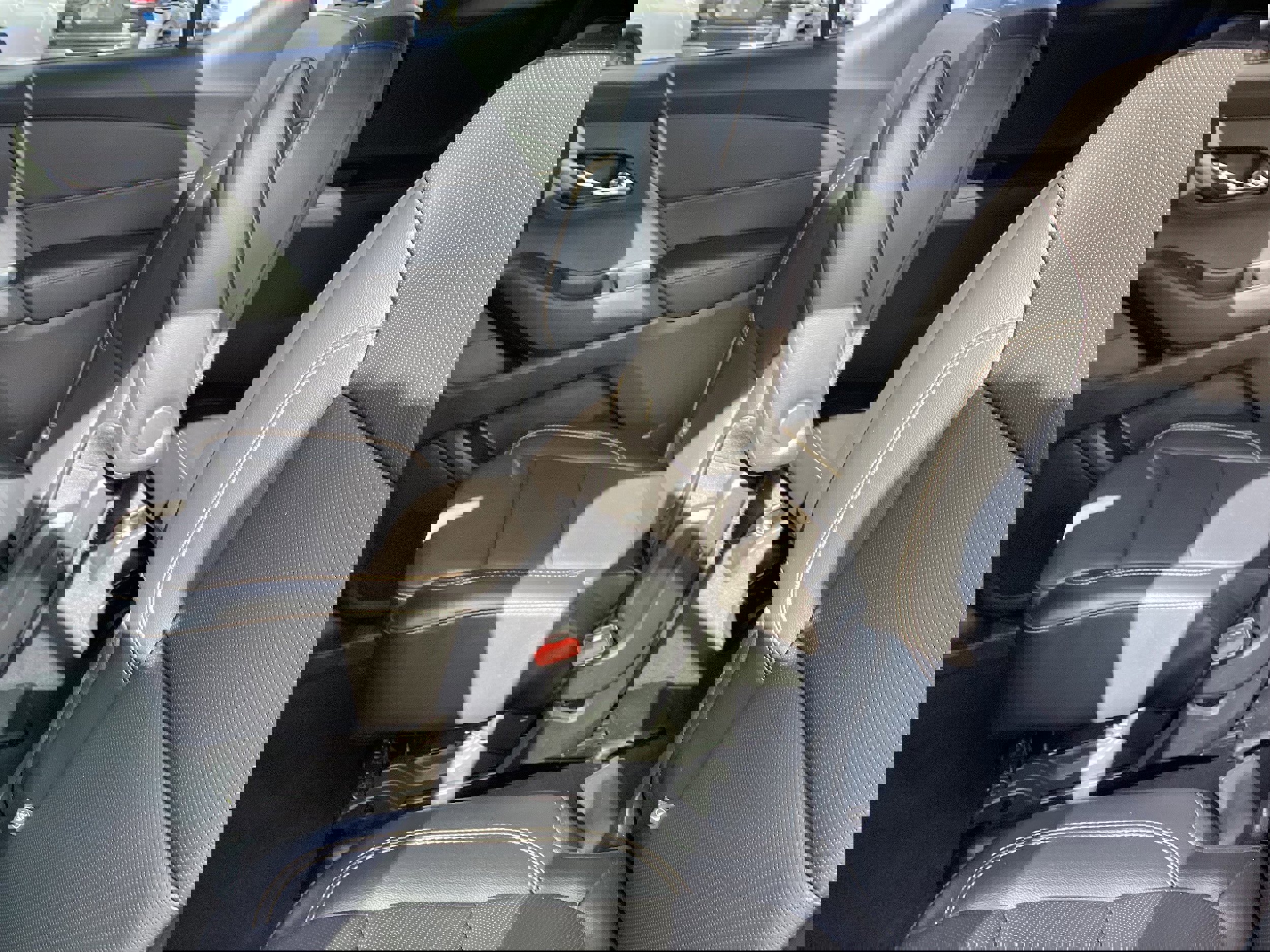 Used 2018 Chevrolet Traverse Premier w/ Driver Confidence II Package image 13