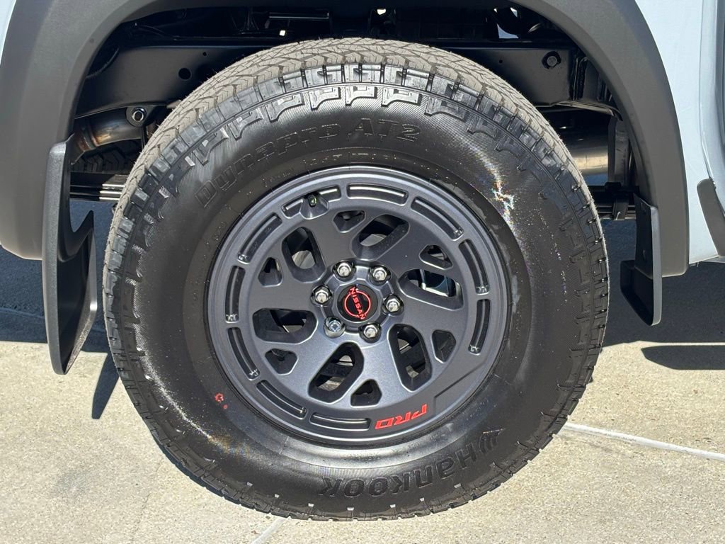 New 2026 Nissan Frontier PRO-4X w/ Pro-4x Convenience Package image 30