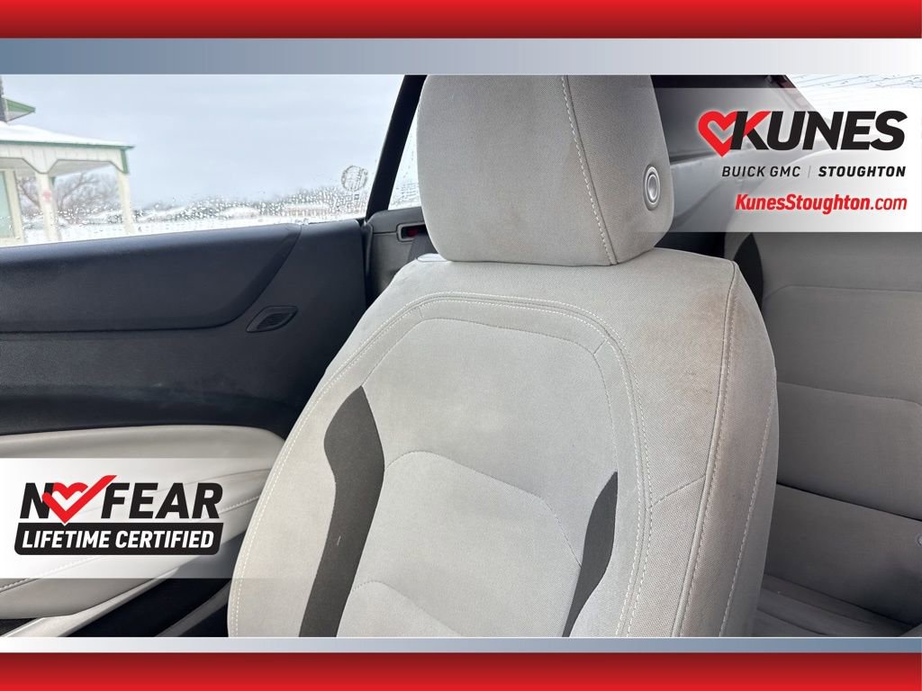 Used 2020 Chevrolet Camaro LT image 35