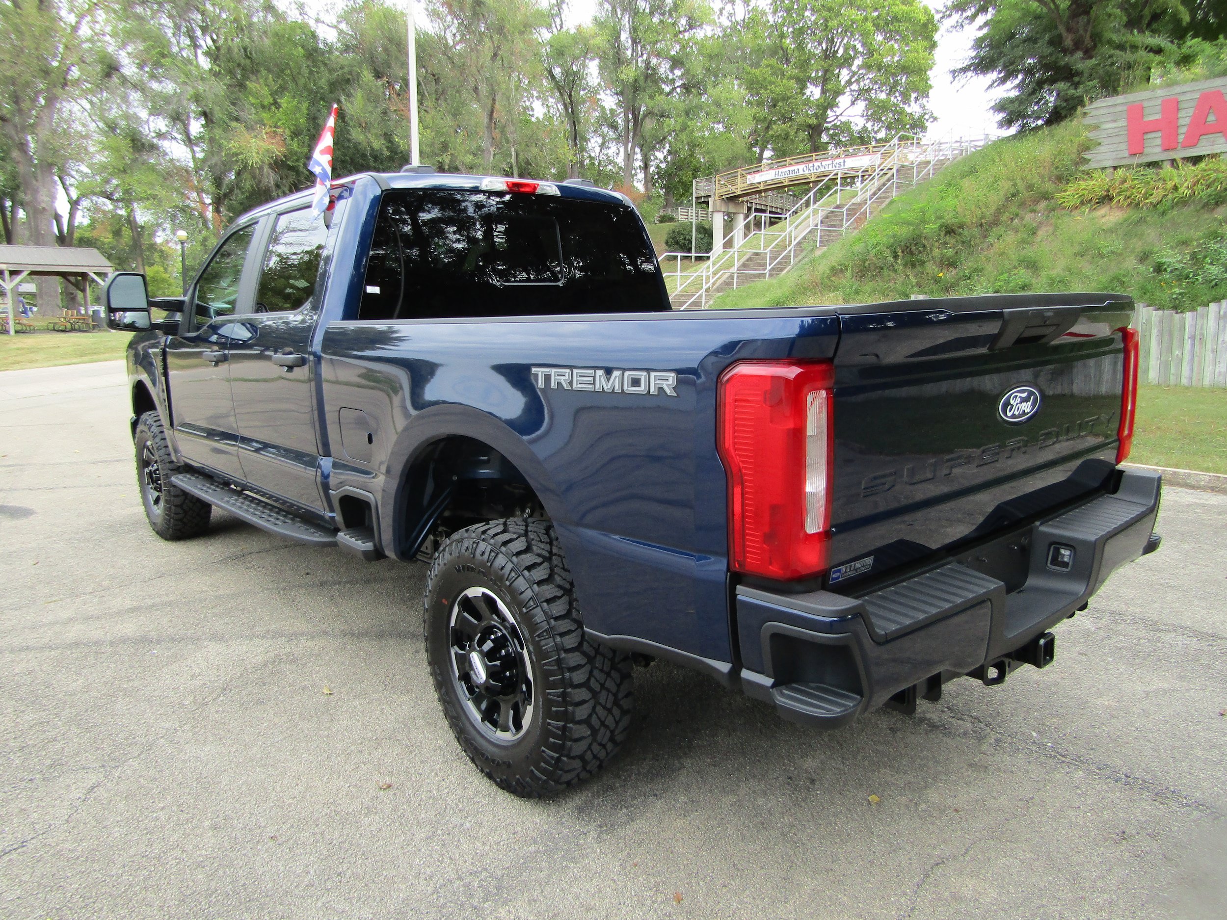 New 2027 Ford F250 XL w/ Tremor Off-Road Package AWD/4WD image 2