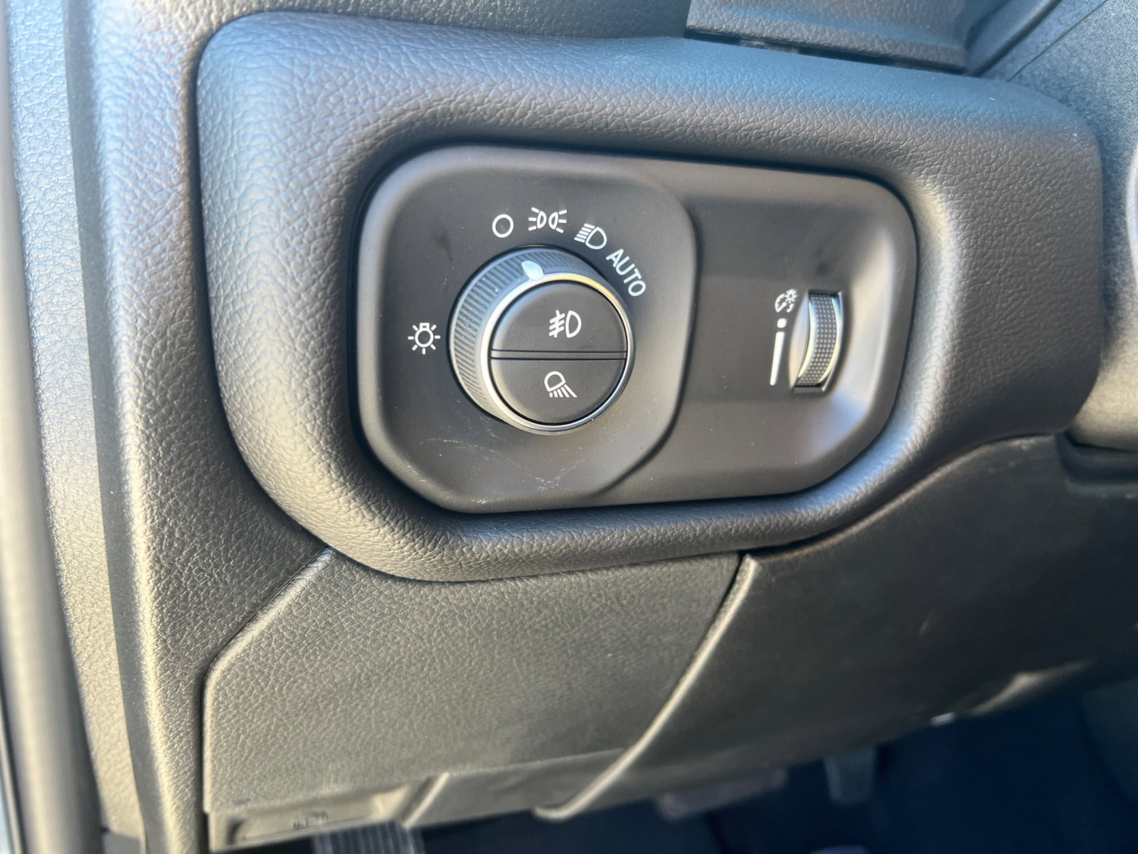 New 2026 RAM 3500 Big Horn image 32