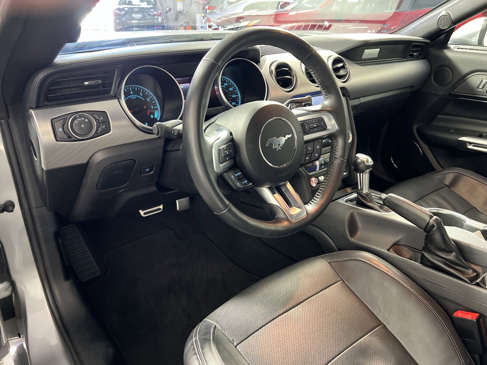 Used 2022 Ford Mustang GT Premium image 22