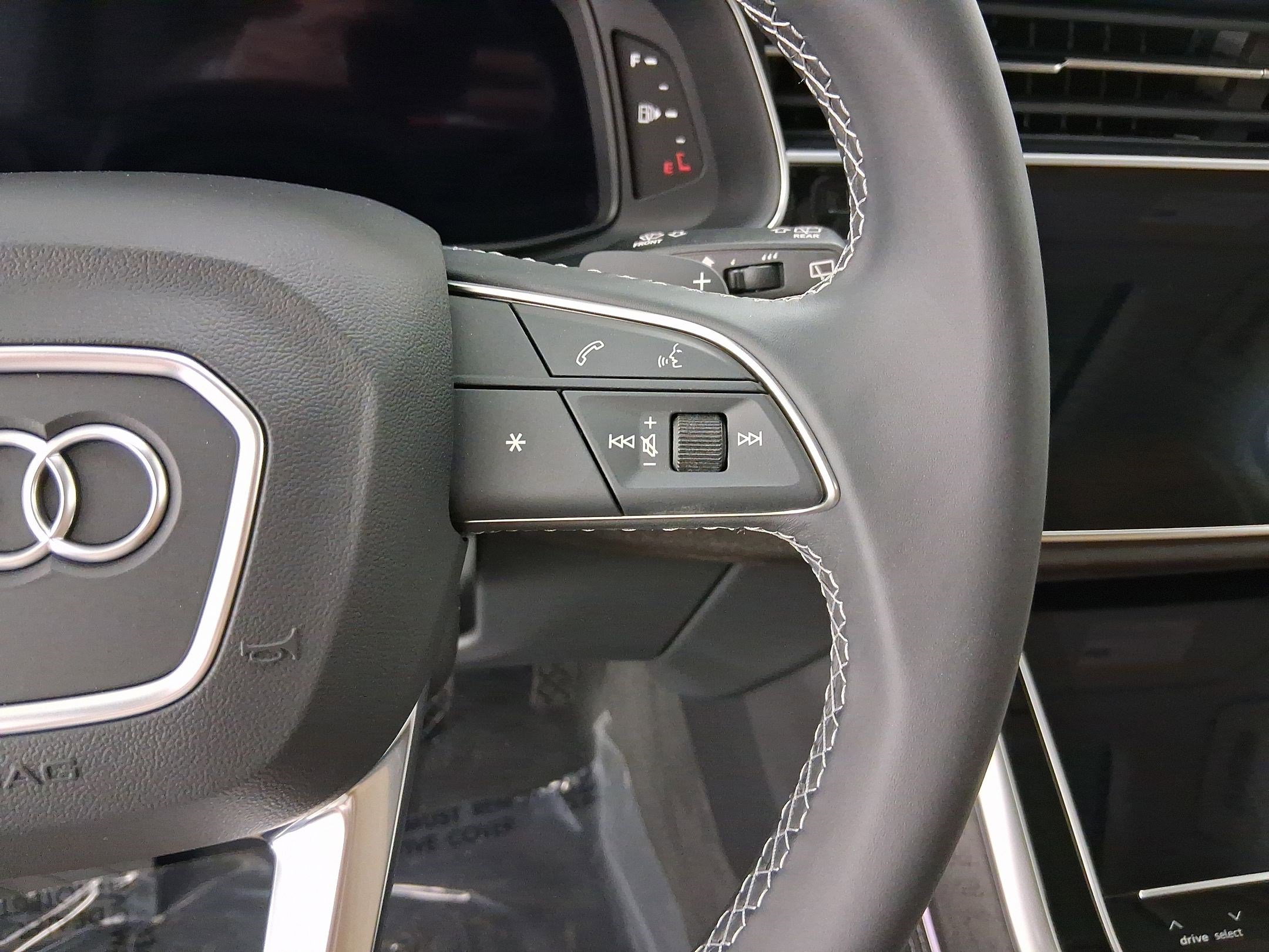 New 2026 Audi Q7 3.0T Premium Plus image 22