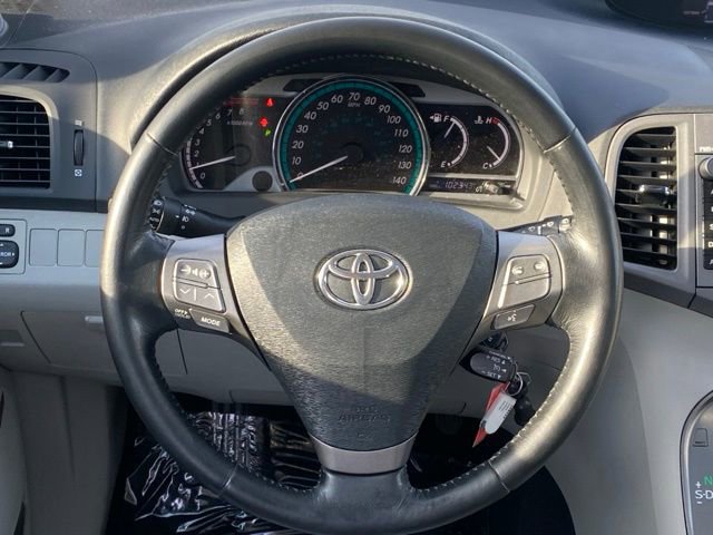 Used 2009 Toyota Venza AWD image 12