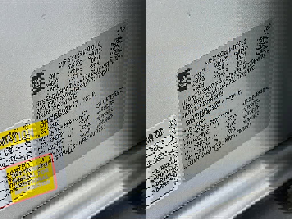 Used 2016 Buick Enclave Premium w/ Experience Buick Package image 23