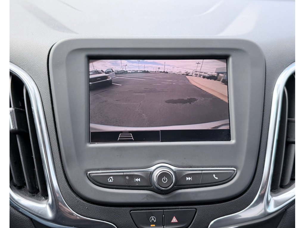 Used 2022 Chevrolet Equinox LT image 17