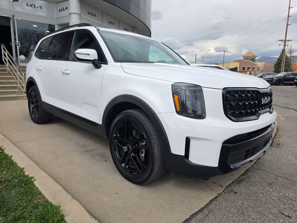 Certified 2024 Kia Telluride EX X-Line AWD/4WD image 3