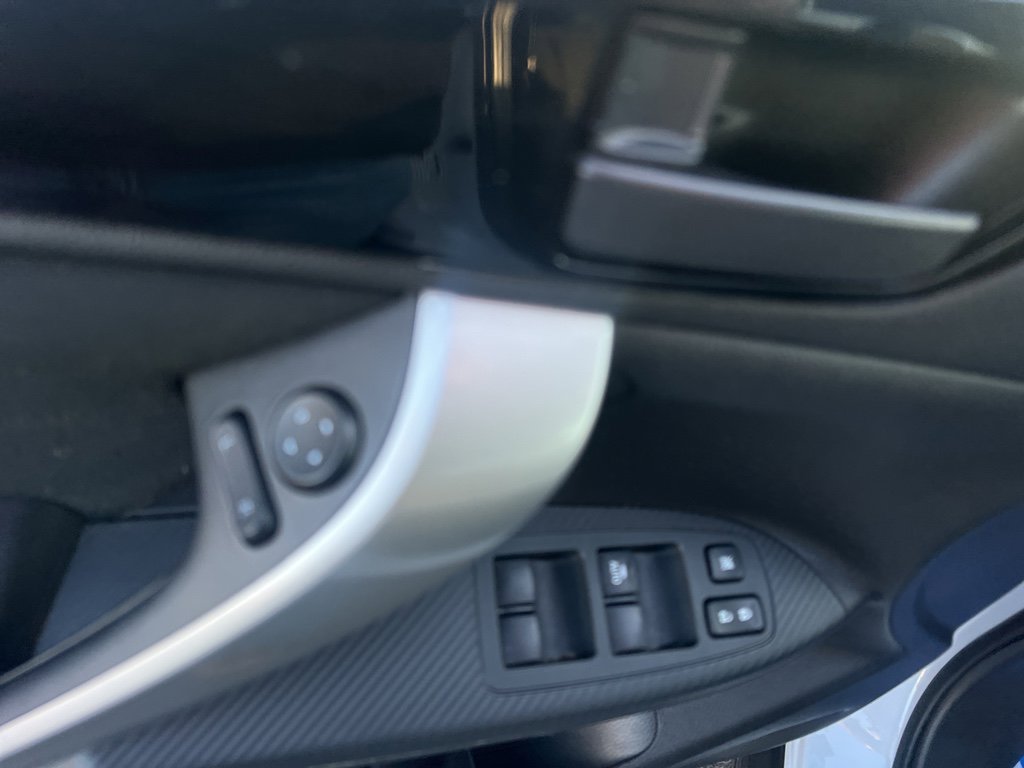 Used 2023 Mitsubishi Eclipse Cross LE AWD/4WD image 20