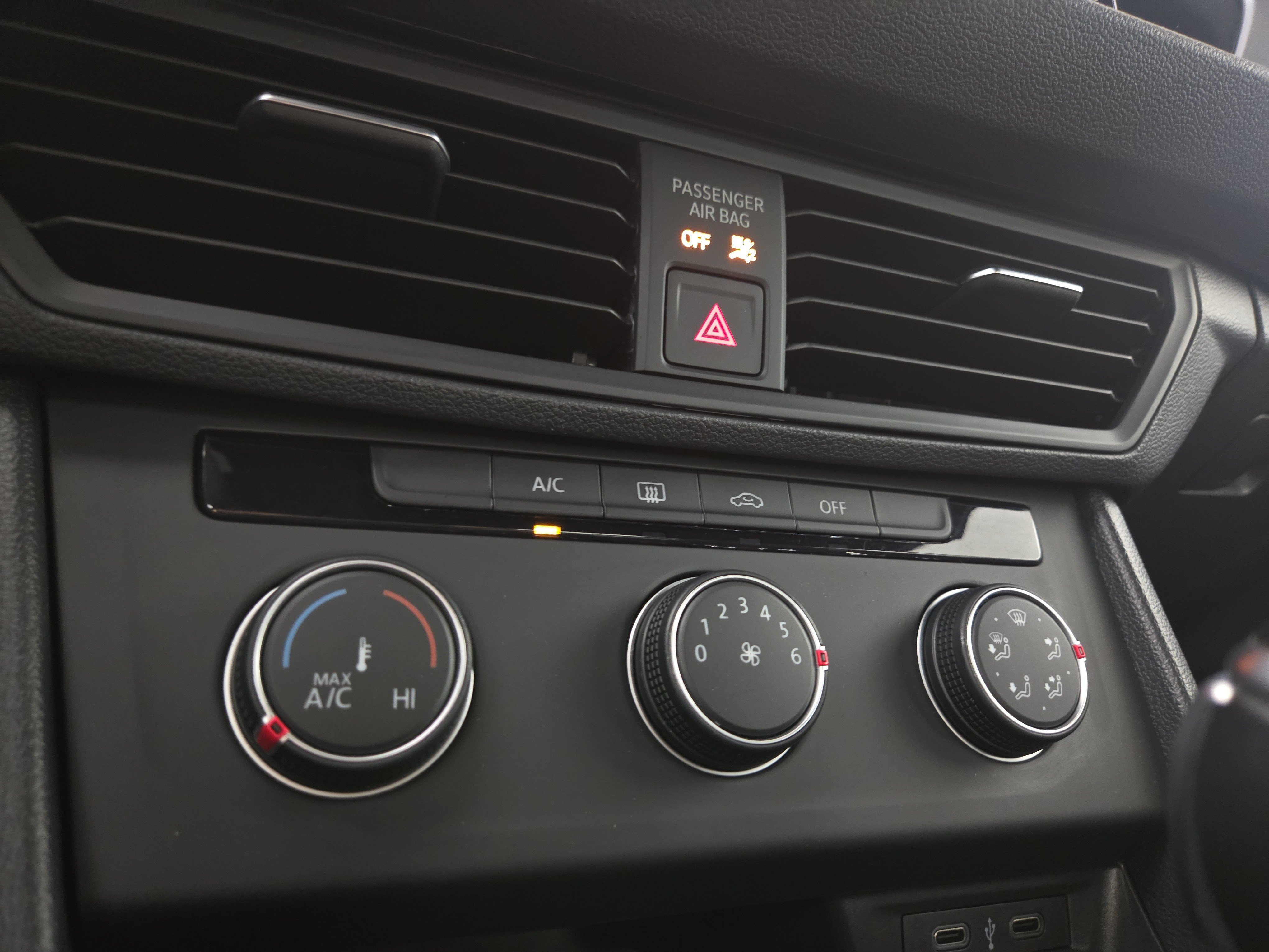 Used 2023 Volkswagen Jetta Sport FWD image 26