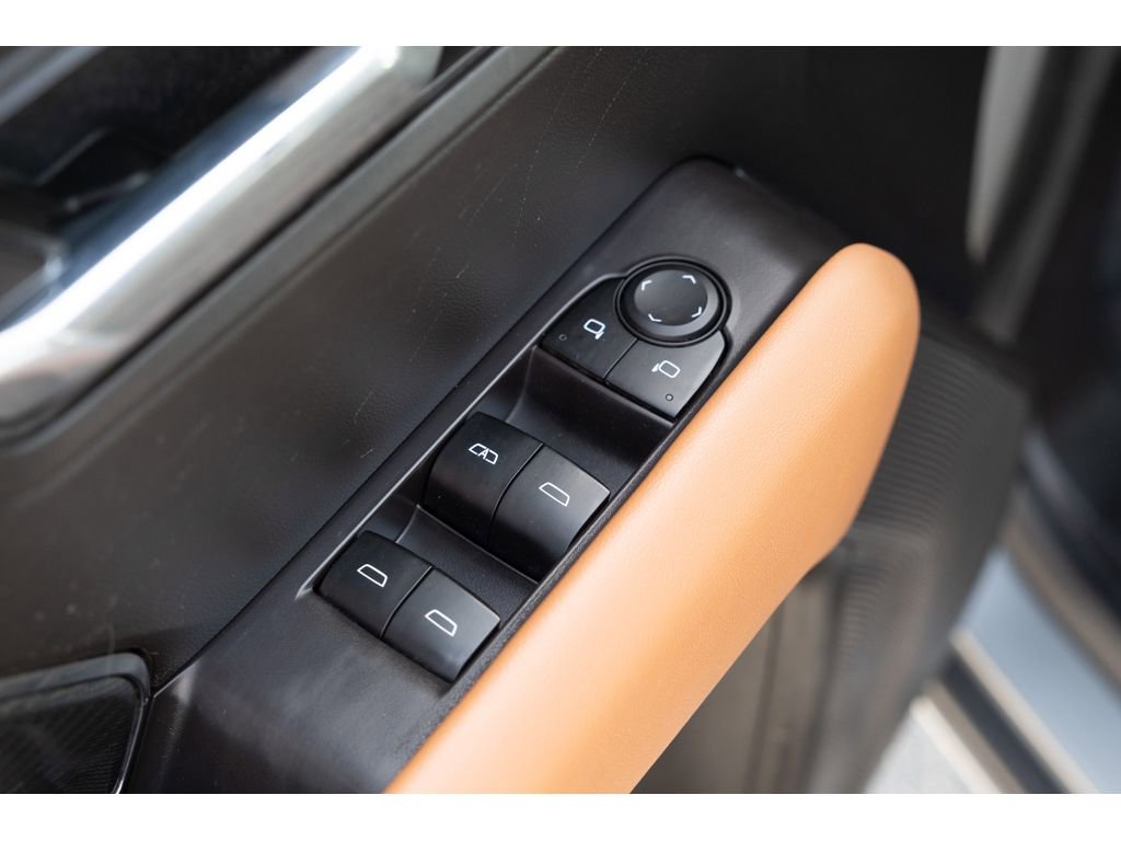 Used 2023 GMC Canyon AT4 w/ AT4 Premium Package AWD/4WD image 14