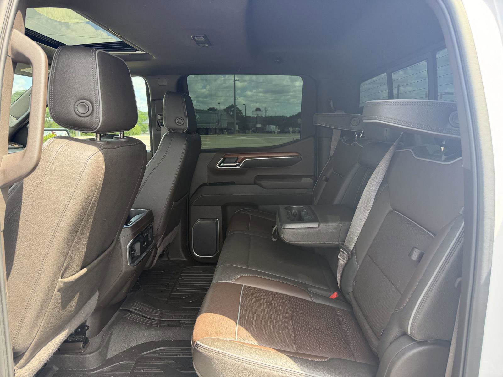 Used 2023 GMC Sierra 1500 Denali w/ Denali Reserve Package AWD/4WD image 21