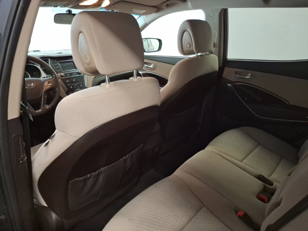 Used 2017 Hyundai Santa Fe Sport AWD/4WD image 14