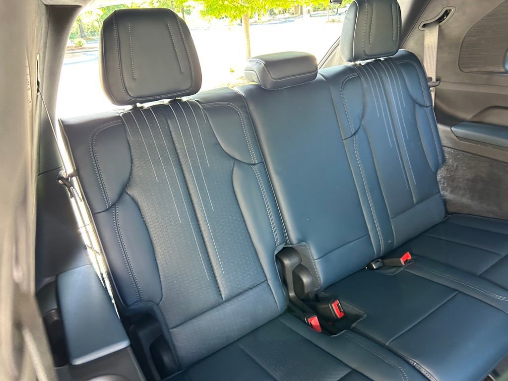 Used 2025 Cadillac Escalade IQ Luxury 2 w/ LPO, Premium Carpet Package AWD/4WD image 59