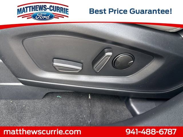 New 2026 Ford Explorer Active w/ Active Comfort Package image 10