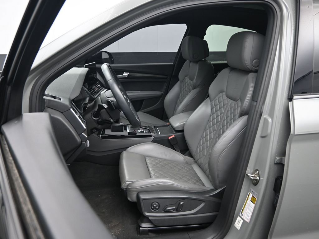 Used 2021 Audi SQ5 Prestige image 25