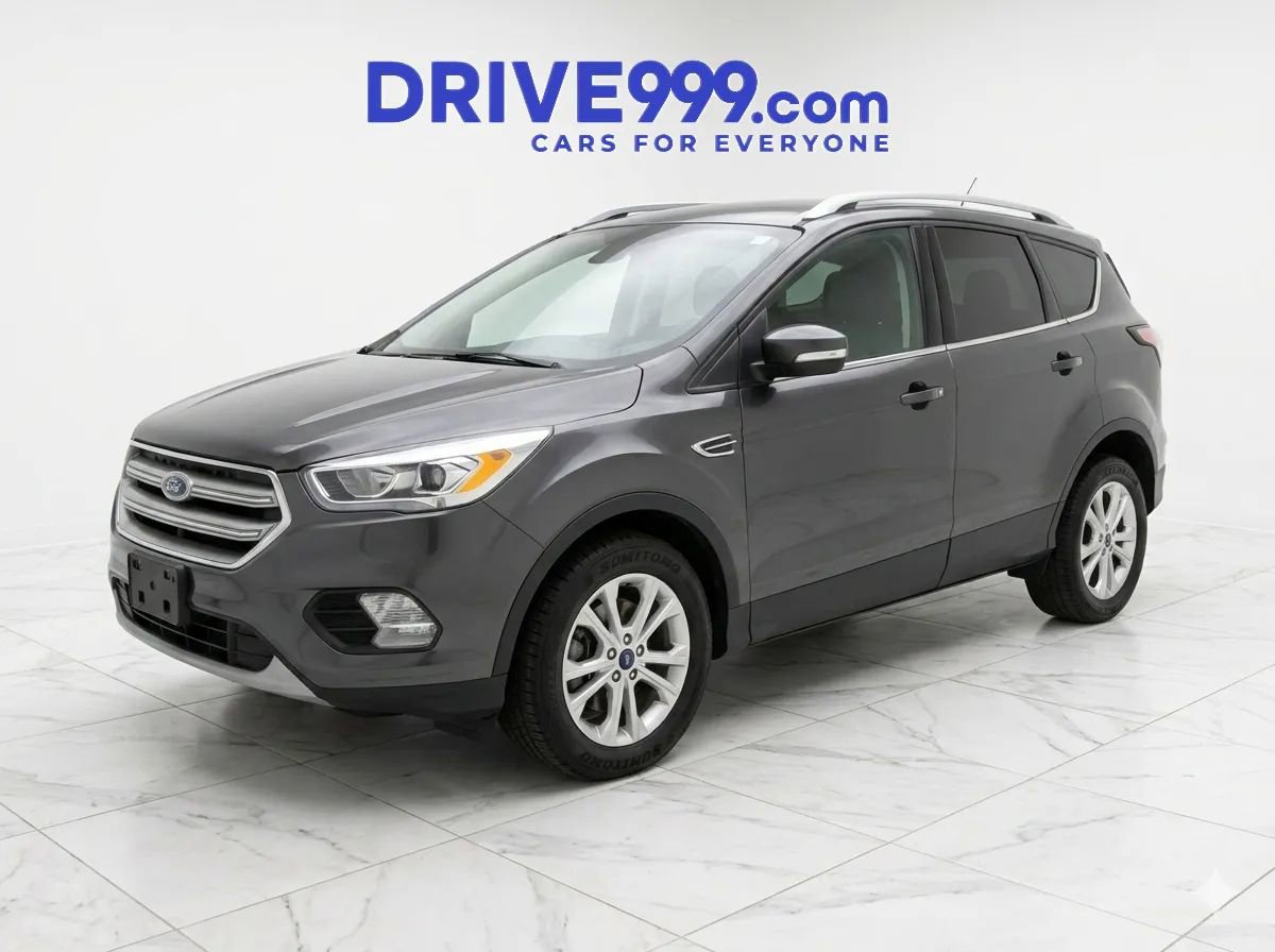 Used 2018 Ford Escape SEL image 2