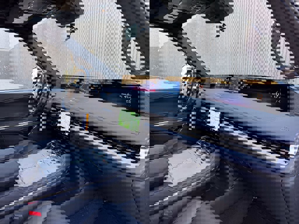 New 2026 Lincoln Navigator Reserve image 28