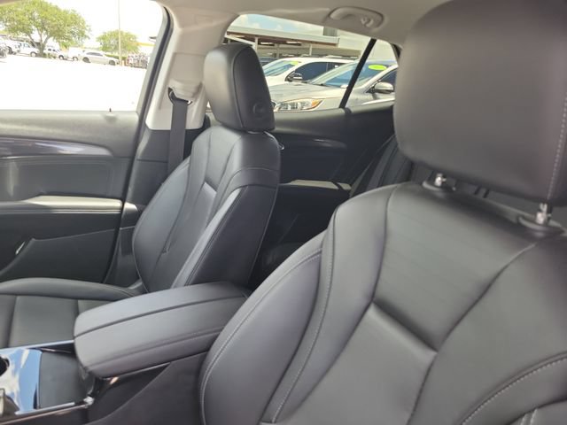 Used 2025 Buick Envision Preferred AWD/4WD image 15