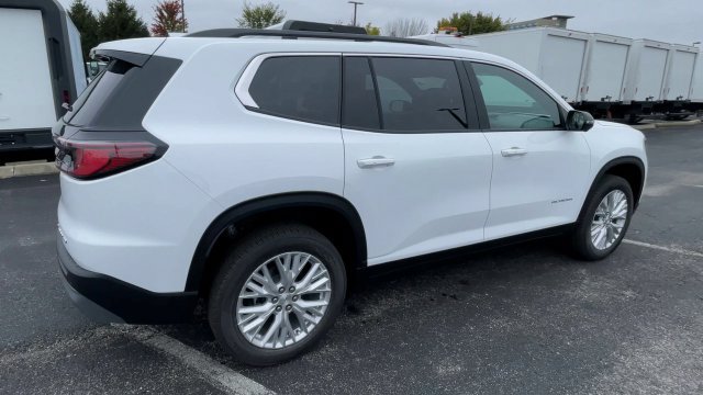 New 2027 GMC Acadia Elevation w/ Elevation Premium Package AWD/4WD image 2