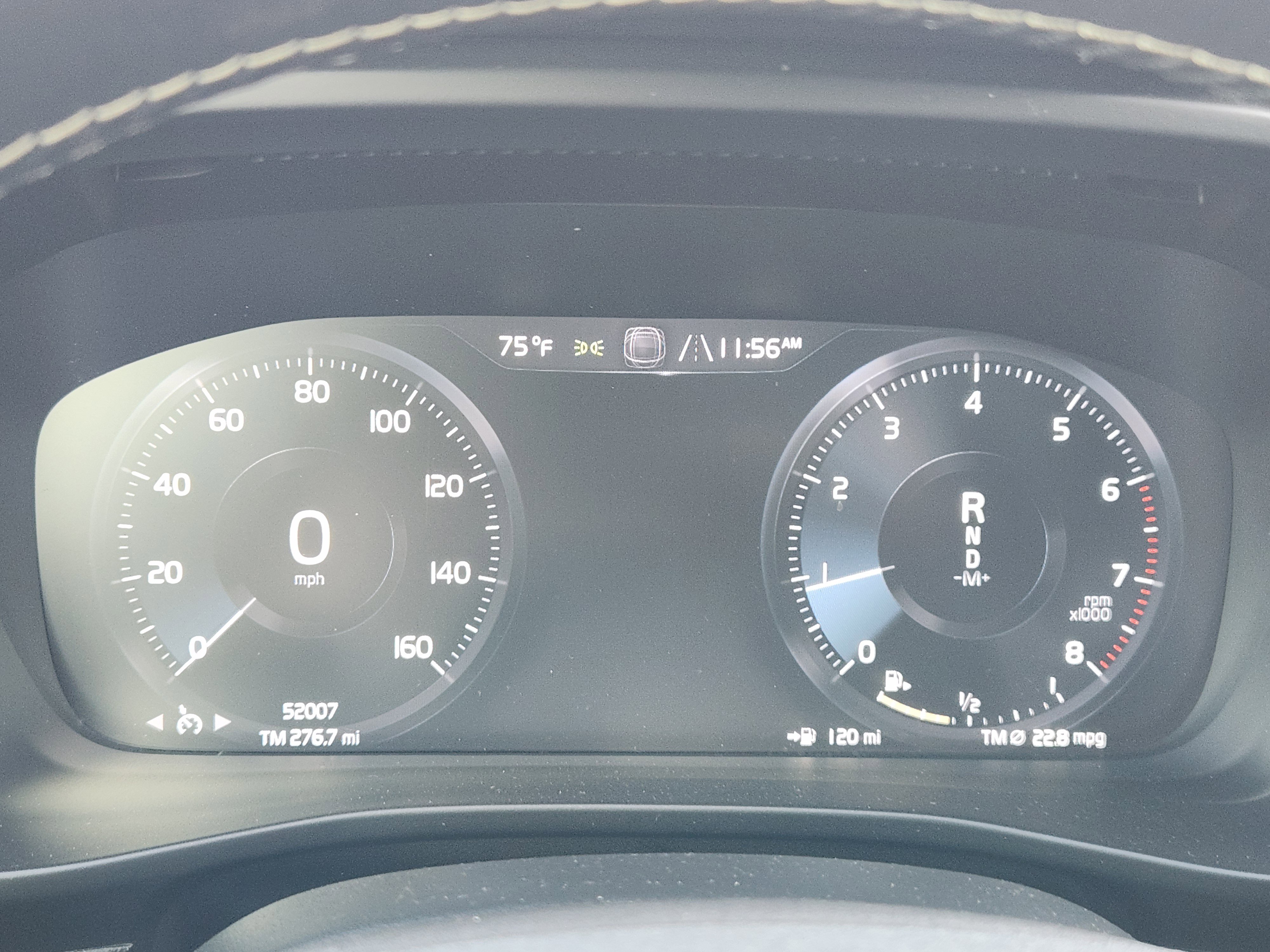 Used 2020 Volvo XC40 T5 R-Design w/ Protection Package Premier image 19