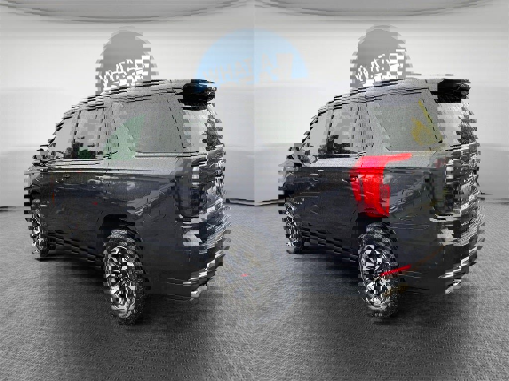 Used 2025 GMC Yukon AT4 Ultimate w/ LPO, Floor Liner Package image 6