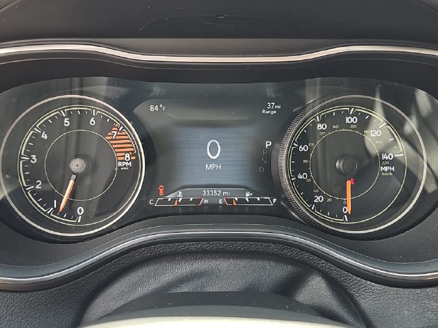 Used 2022 Jeep Cherokee Trailhawk w/ Comfort/Convenience Group AWD/4WD image 20