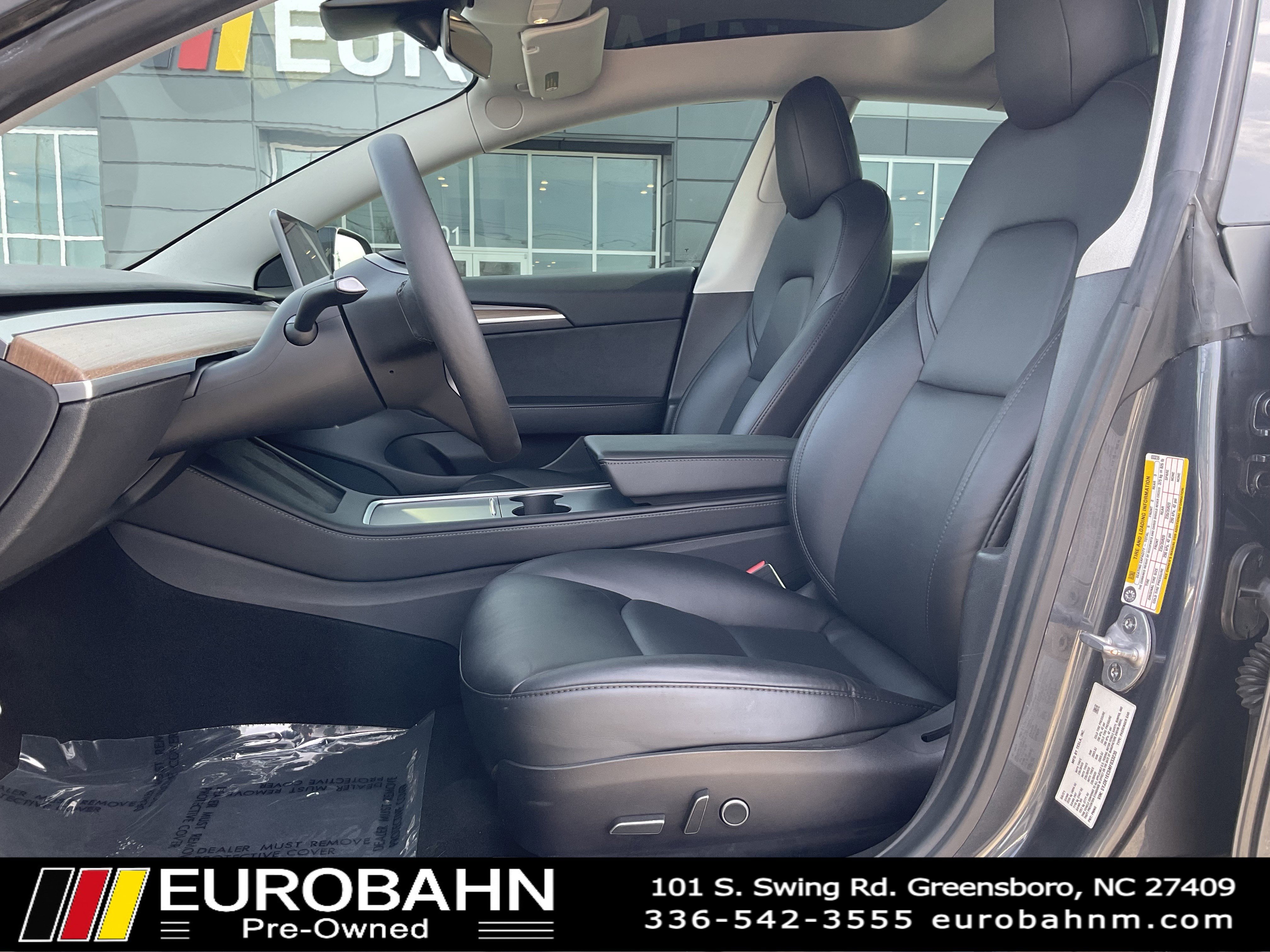 Used 2021 Tesla Model 3 Performance image 8