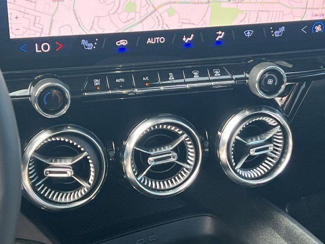 Used 2025 Chevrolet Blazer EV LT image 17