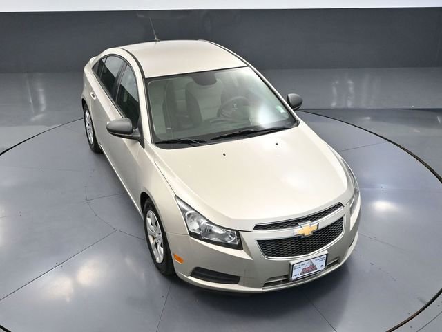 Used 2013 Chevrolet Cruze LS FWD image 50