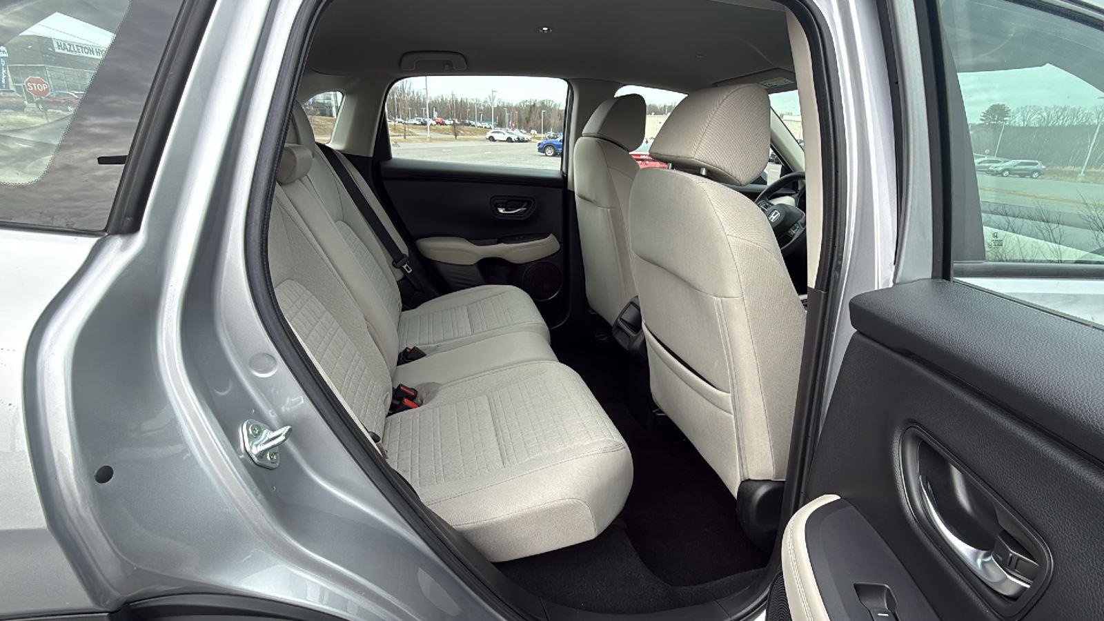 Used 2023 Honda HR-V LX image 21