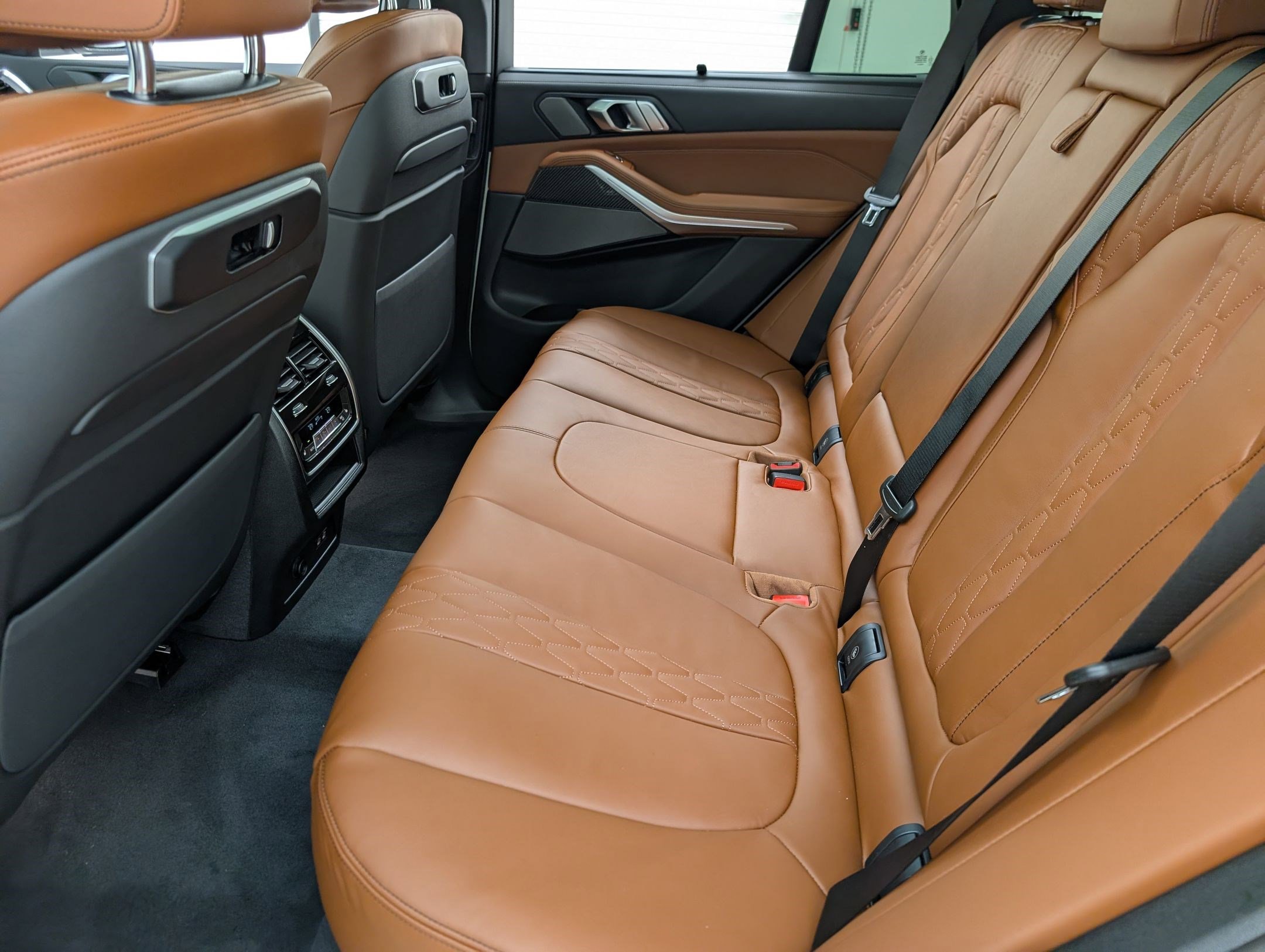 New 2026 BMW X5 M60i image 15