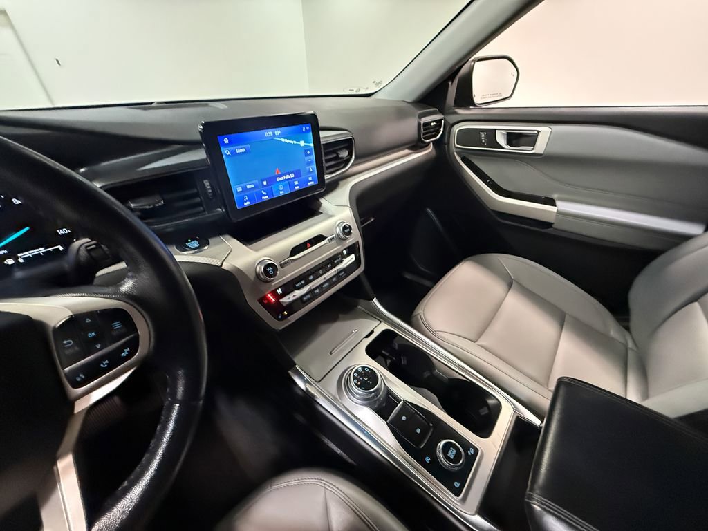 Used 2021 Ford Explorer XLT w/ Equipment Group 202A image 73