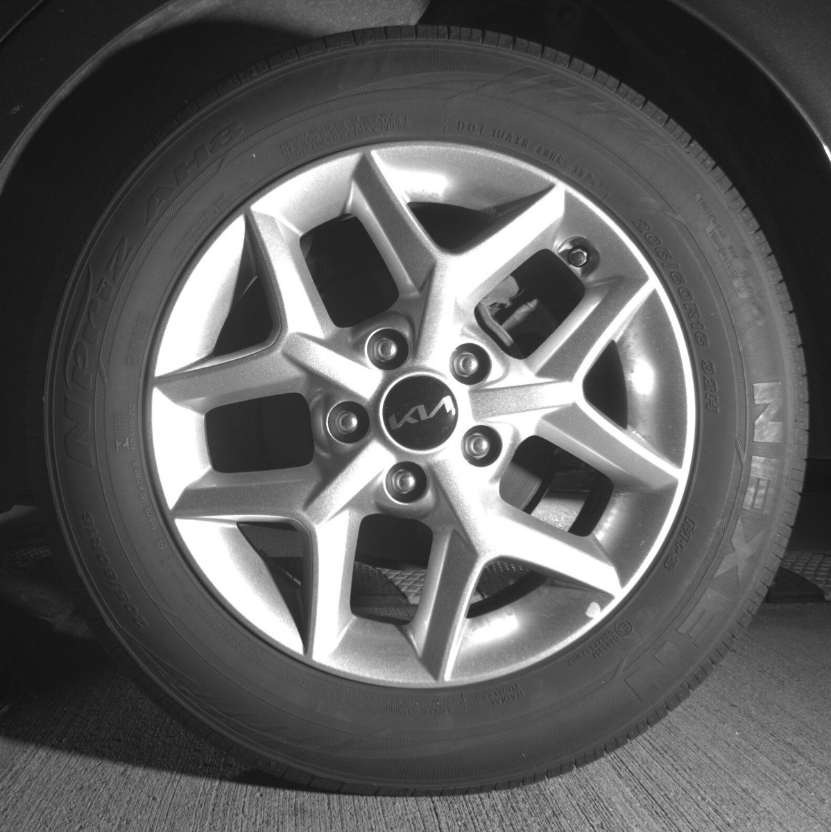 Used 2025 Kia Soul LX w/ LX Technology Package image 11