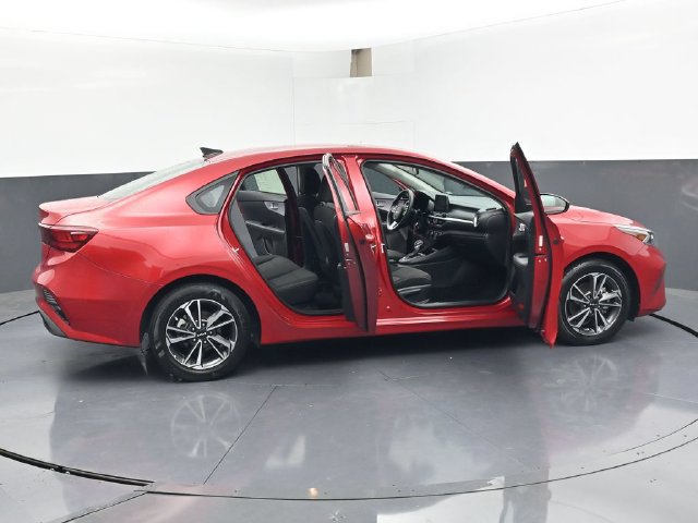 Used 2024 Kia Forte LXS FWD image 48