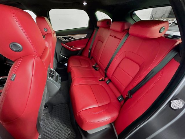 New 2026 Jaguar F-PACE R-Dynamic S image 24