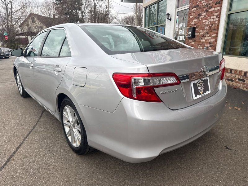 Used 2013 Toyota Camry XLE image 6