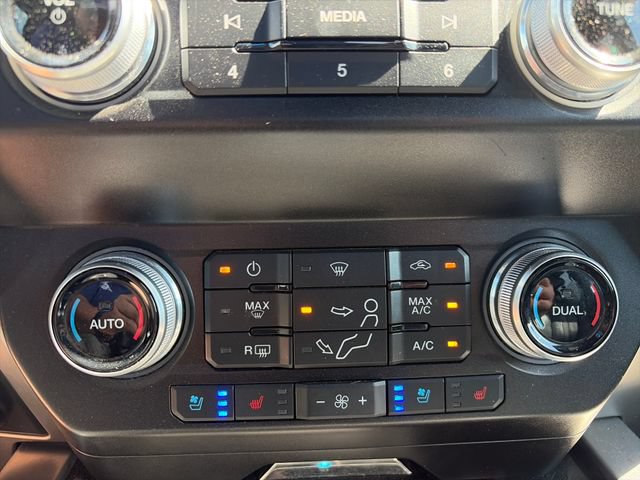 Used 2020 Ford F250 Platinum w/ FX4 Off-Road Package AWD/4WD image 23