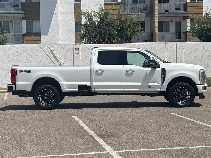 Used 2023 Ford F350 Platinum AWD/4WD image 3