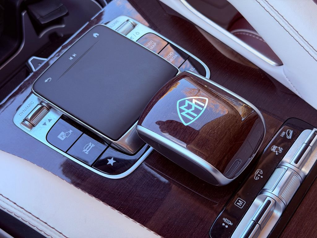 Used 2023 Mercedes-Benz Maybach GLS 600 4MATIC image 28