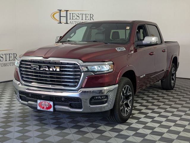 Used 2025 RAM 1500 Laramie AWD/4WD image 4