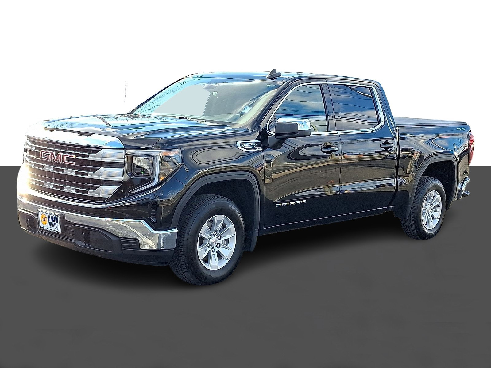 Used 2023 GMC Sierra 1500 SLE image 3