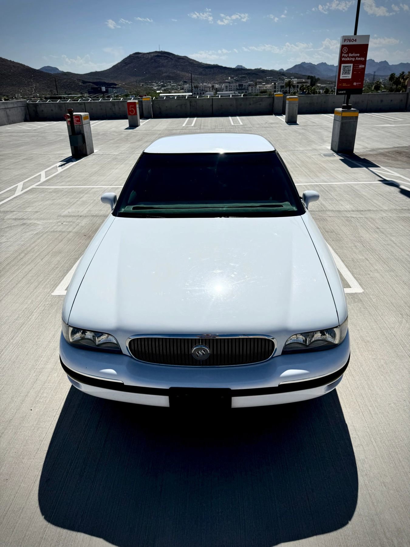 Used 1999 Buick Le Sabre Custom w/ Headliner Lighting Pkg FWD image 11