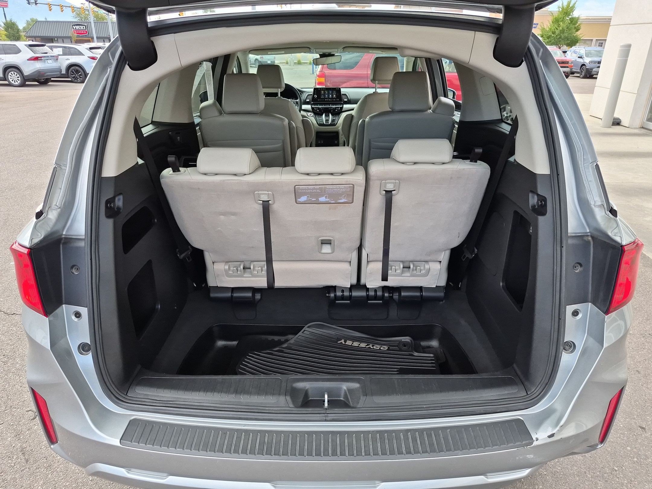 Used 2025 Honda Odyssey EX-L image 32