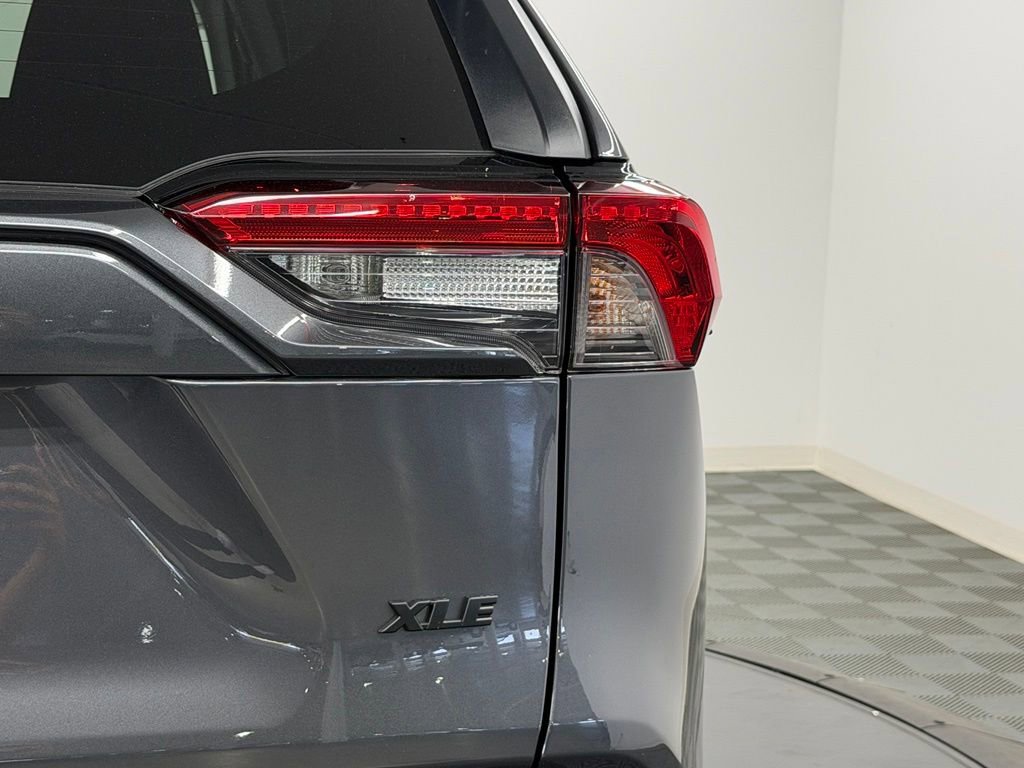 Used 2025 Toyota RAV4 XLE w/ Convenience Package FWD image 14