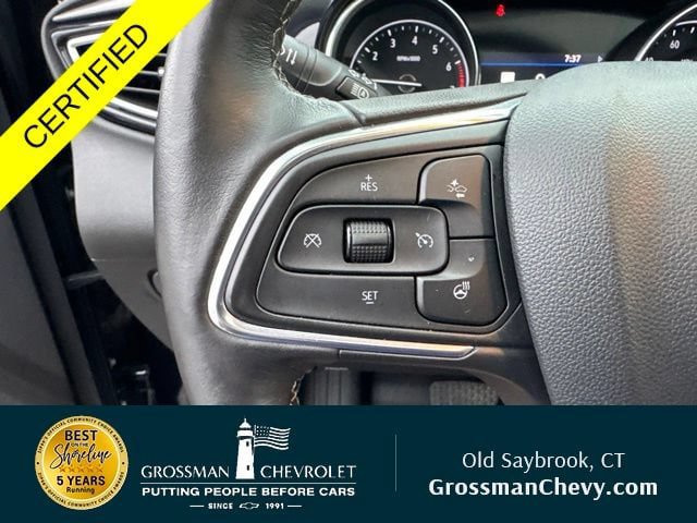 Used 2020 Buick Encore GX Essence w/ Experience Buick Package FWD image 18