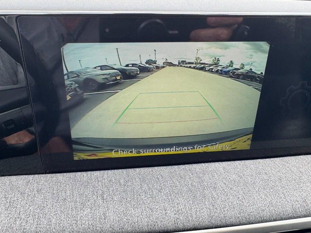 Used 2025 Nissan Kicks SV image 20