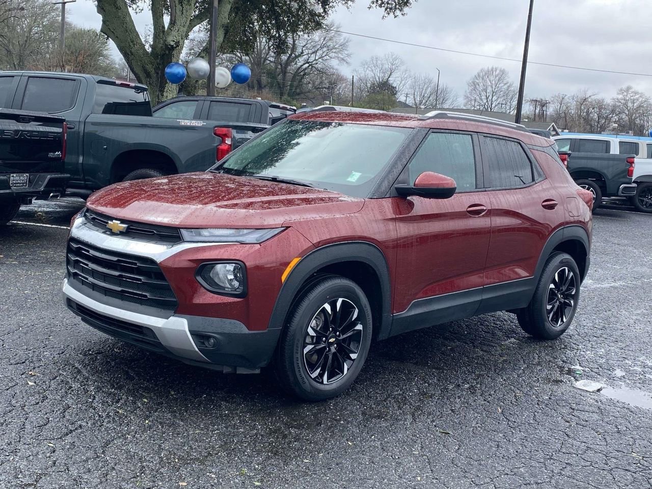 Used 2023 Chevrolet TrailBlazer LT image 3