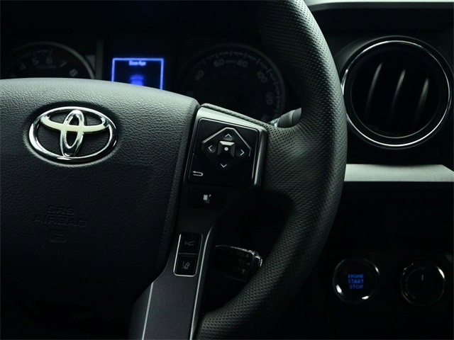 Used 2020 Toyota Tacoma TRD Off-Road image 10