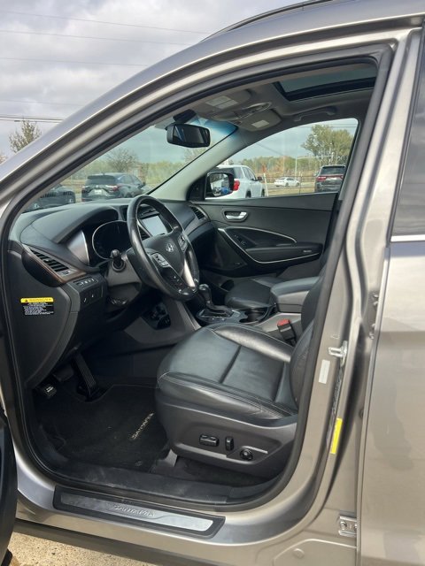 Used 2018 Hyundai Santa Fe Sport image 16